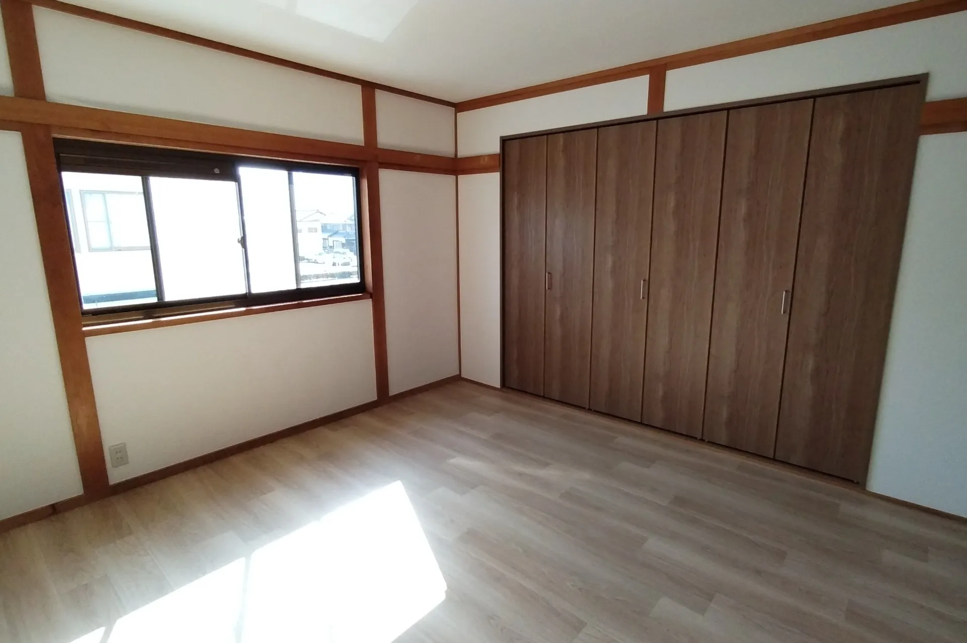 洋間です！