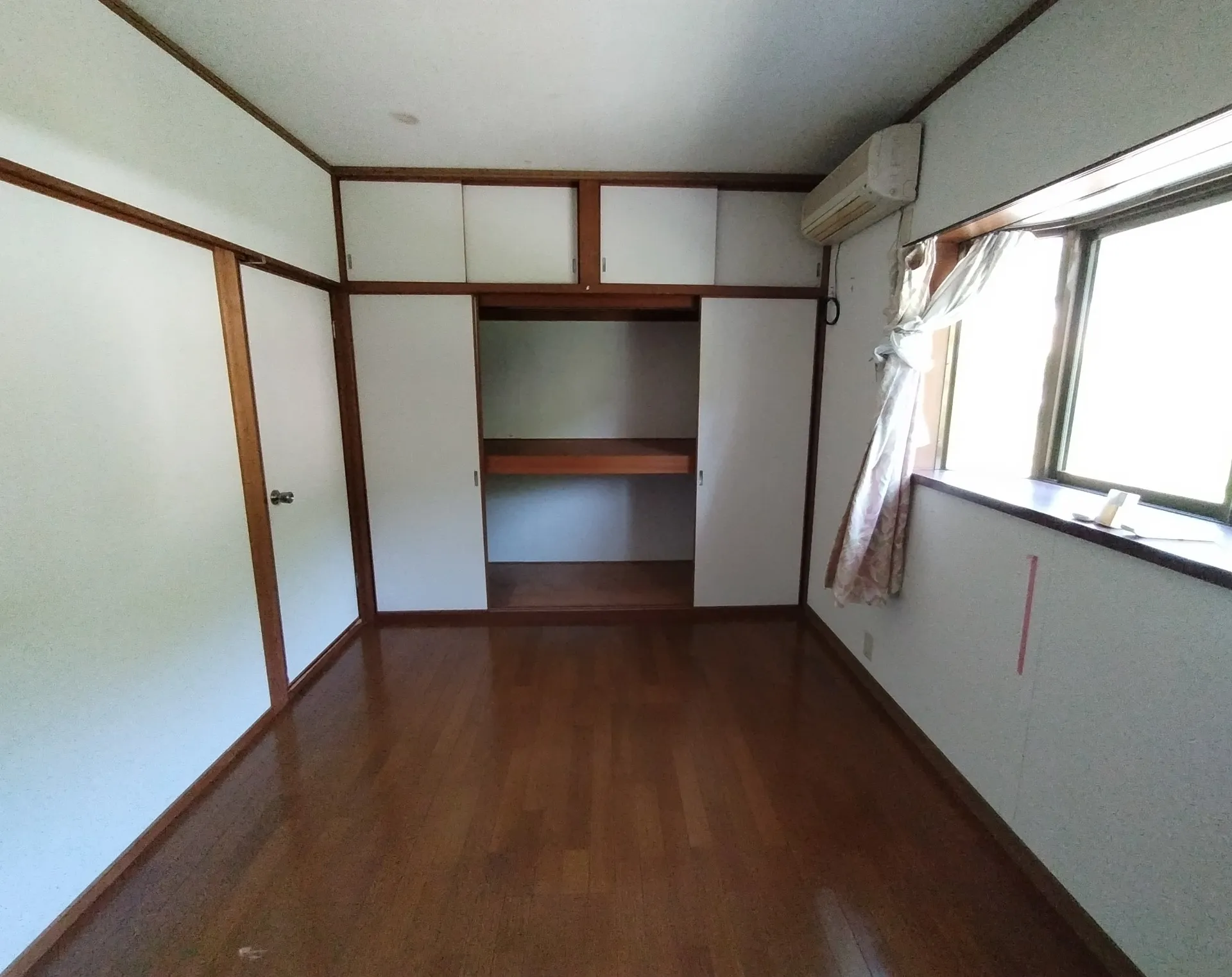 洋室です