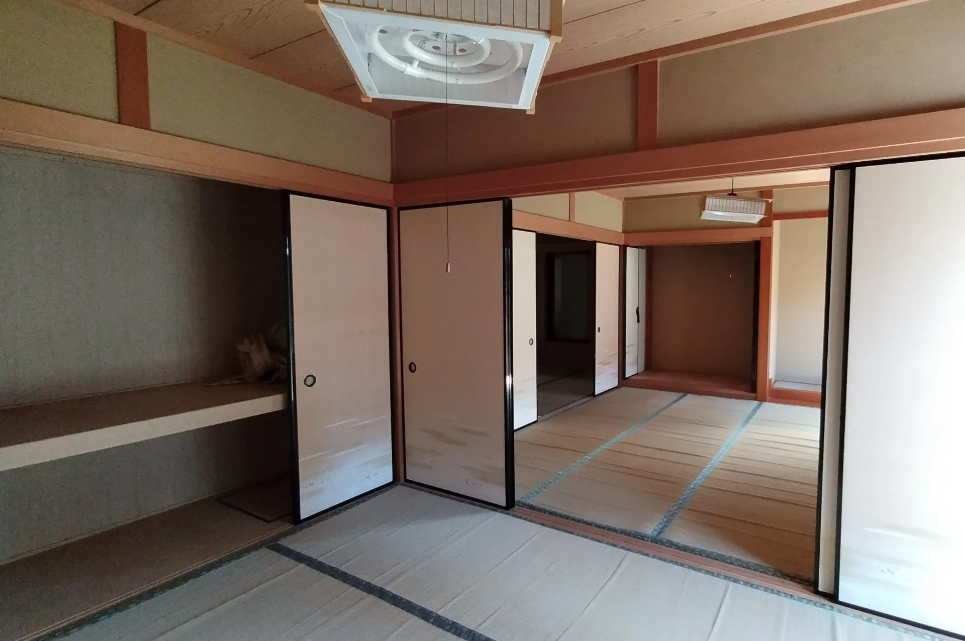 和室の続き間です