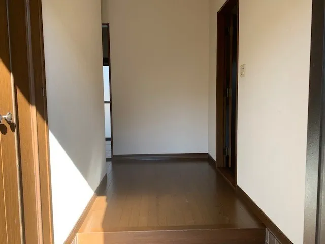玄関内部です