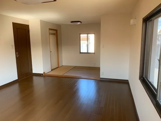 ２階洋室です