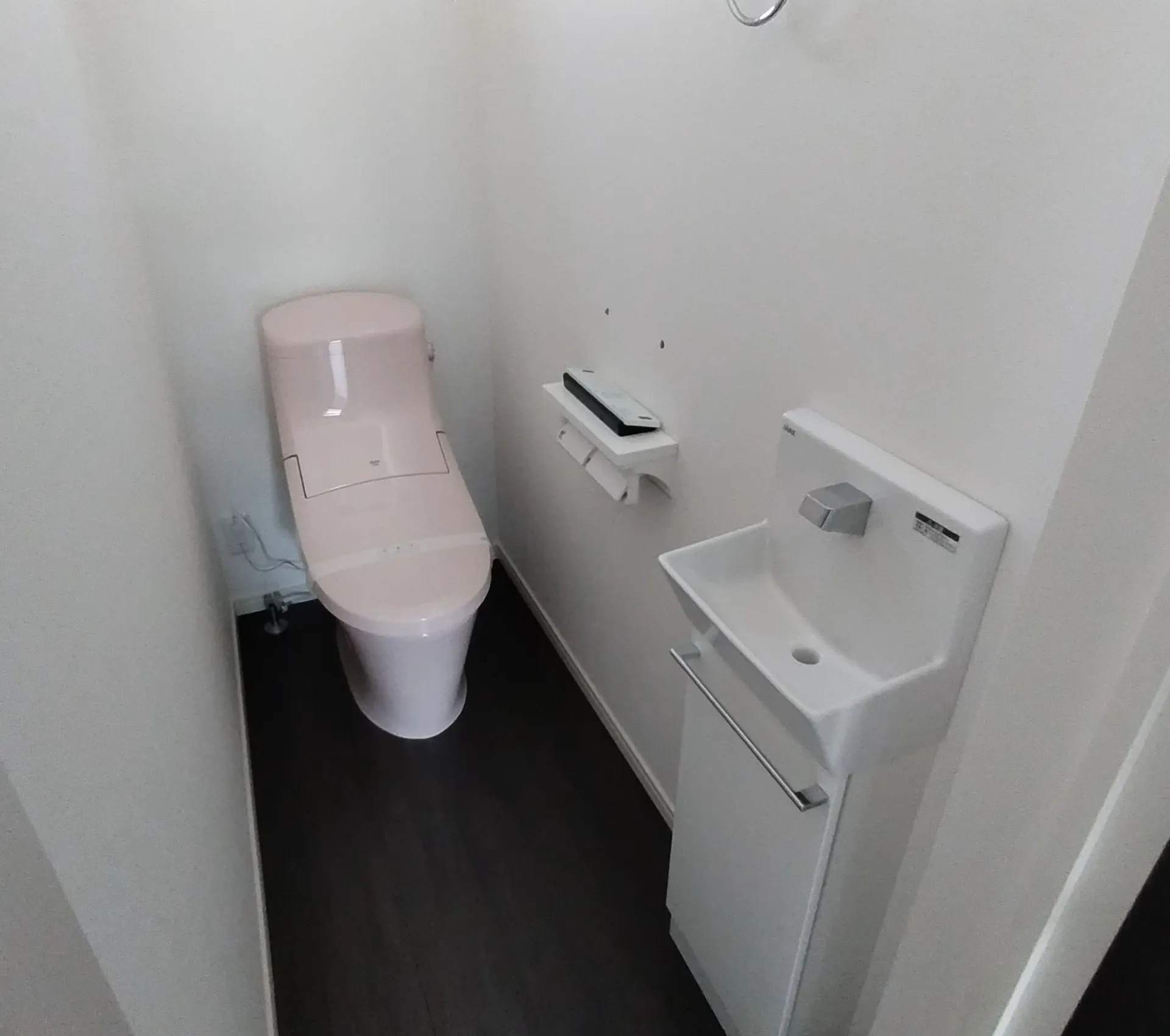 ２階トイレです