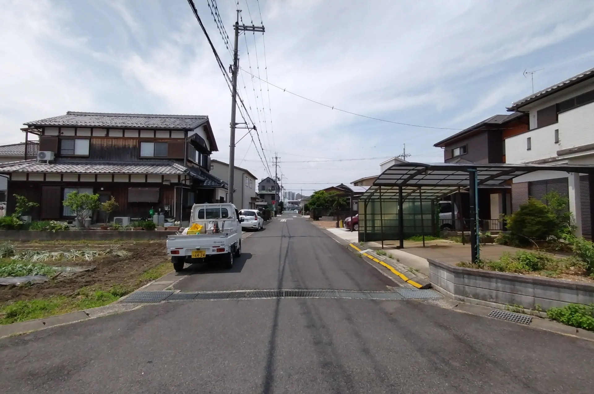全面道路です