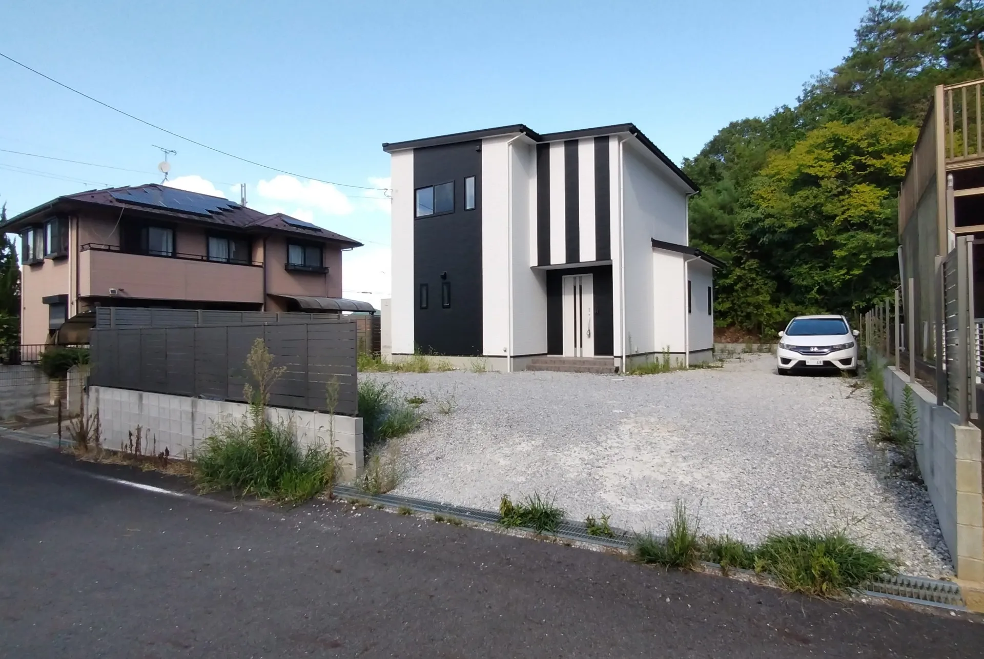 東近江市築浅物件お探しの方必見!不動産の仲介なら夢咲倶楽部にお任せください!【長峰団地】